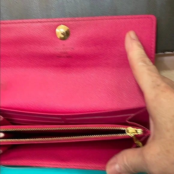 🔥sale 75$LOUIS VUITTON EUC Black with Multicolor Monogram Wallet. Authentic!❤️ - Picture 7 of 11